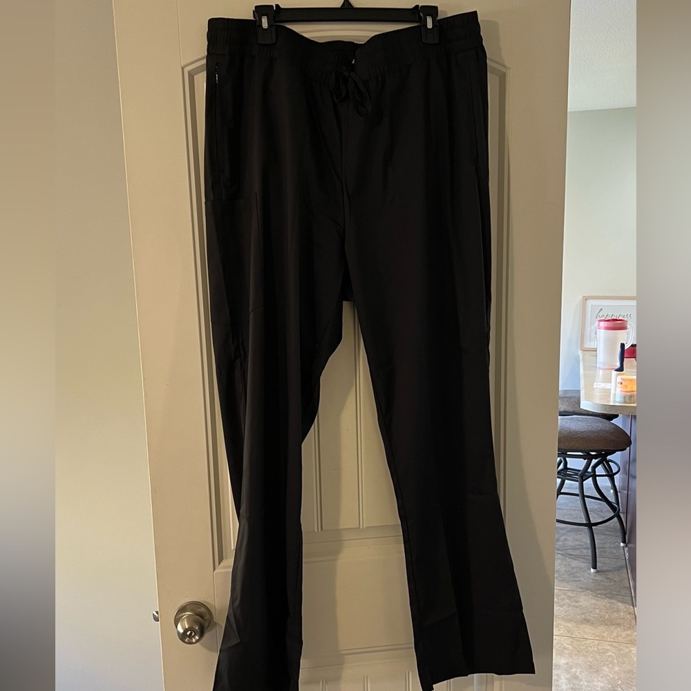 NWOT Wink Scrub Pants!